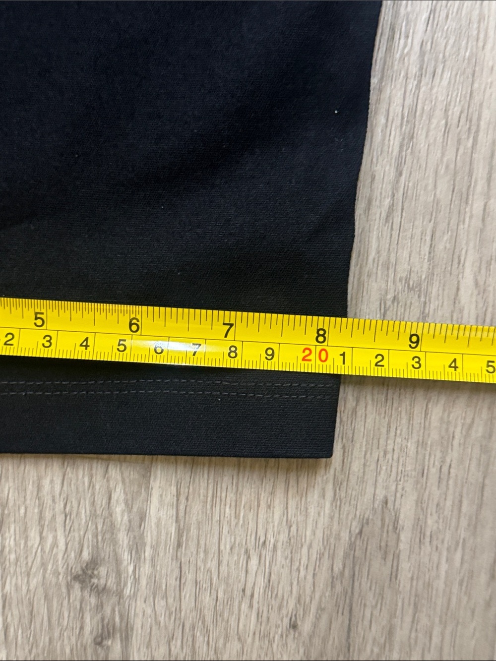 Chicos Size 3 (16/18) Black Stretch Capri Pants - Picture 11 of 11